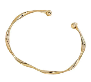 Thin Wave Bangle